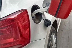 天心24小时救援车收费标准